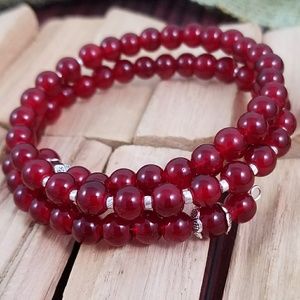 🦋 Elegant Red Bracelet (Memory Wire)